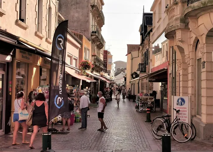 Le Lagon Bleu